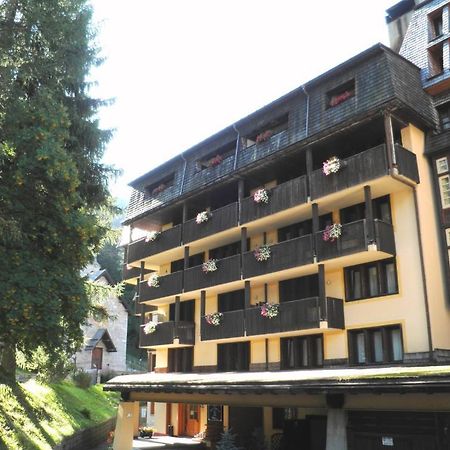 R.T.A. Hotel Des Alpes 2 Madonna エクステリア 写真