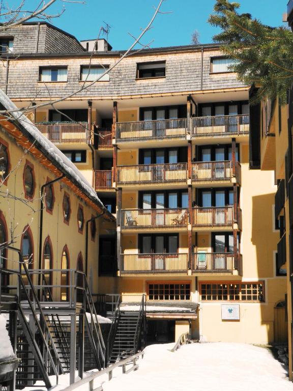 R.T.A. Hotel Des Alpes 2 Madonna エクステリア 写真